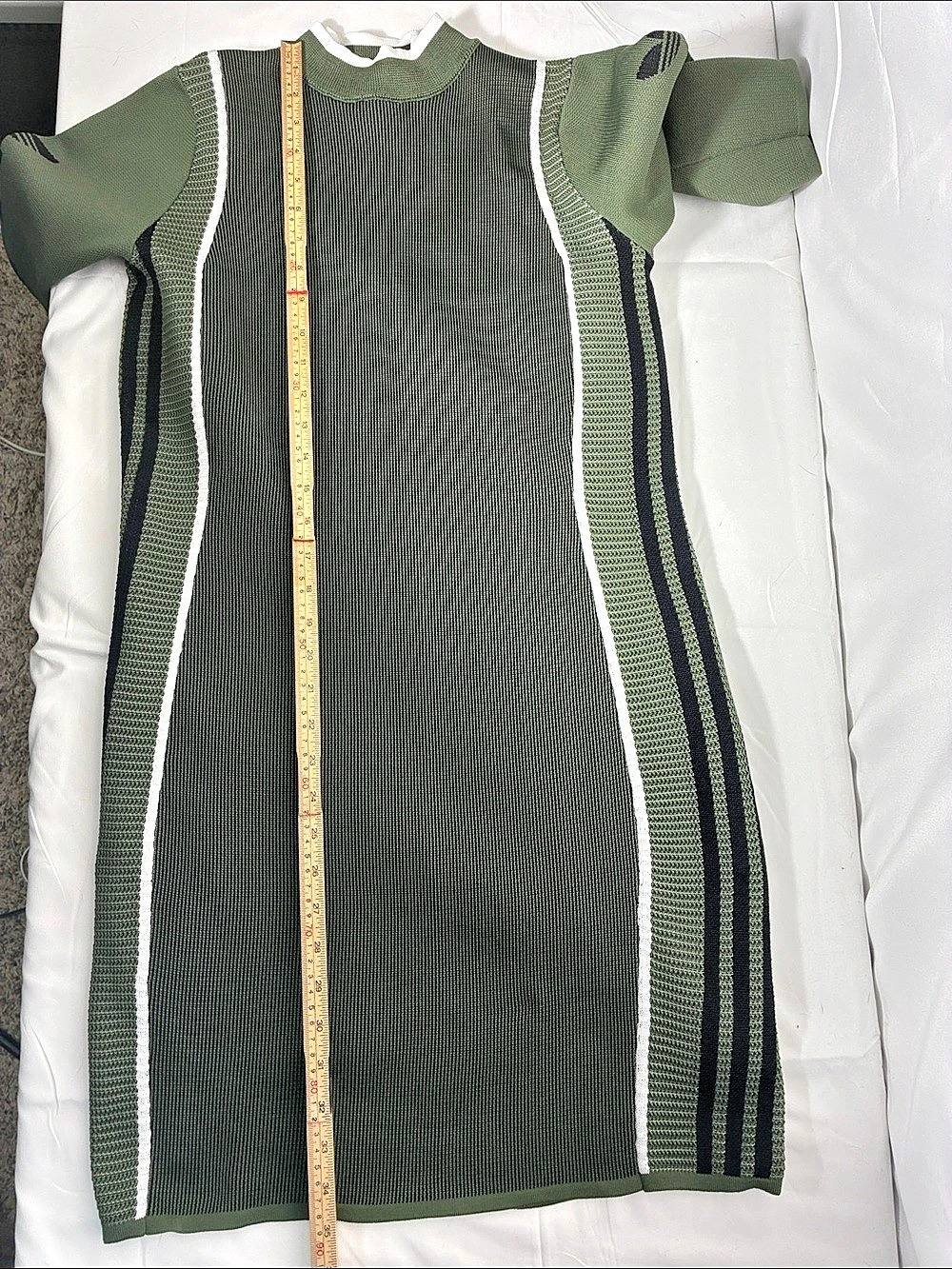 adidas Originals Olive Green Ribbed Knit Mock Neck Bodycon Dress size Large - Picture 9 of 9